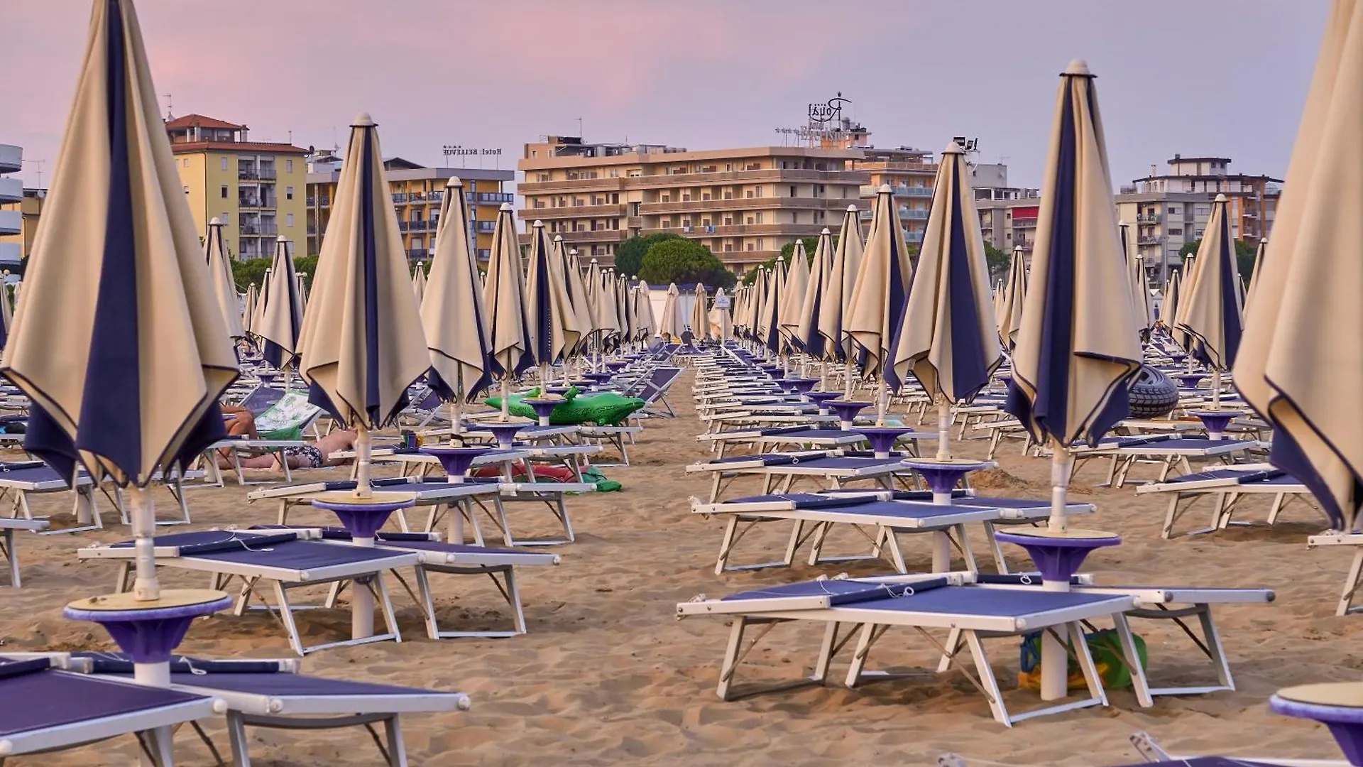 Nice Apartment Only 150 Metres From The Beach By Beahost Rentals Bibione